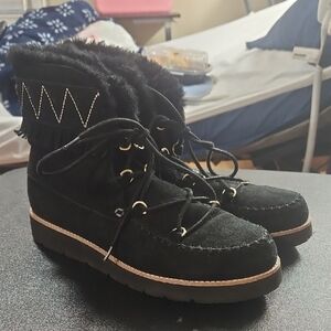 Jack Rogers Women's 9.5M Vera Suede Lace Up Fur Lined Waterproof Moc Boots